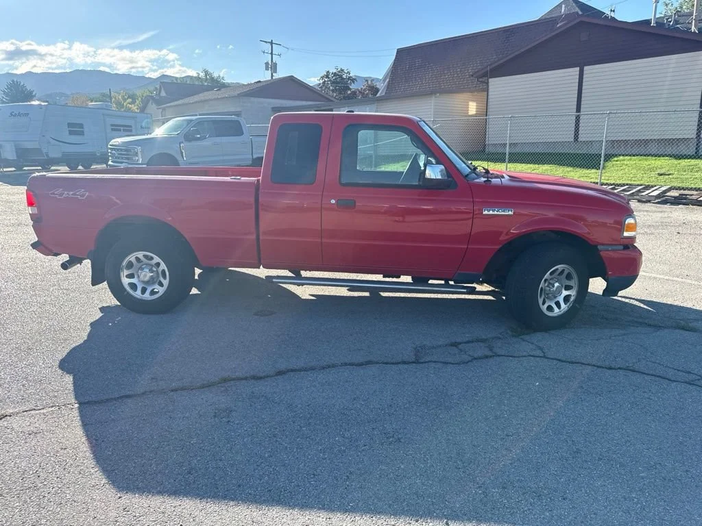 Used 2011 Torch Red Ford XLT image 3
