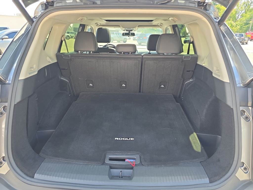 Used 2023 GRAY Nissan SV PREMIUM PKG image 28