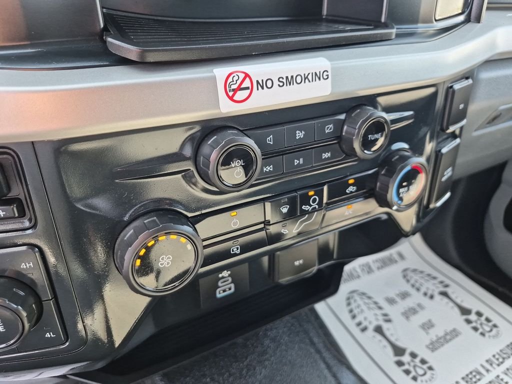 Used 2023 White Ford XLT image 21