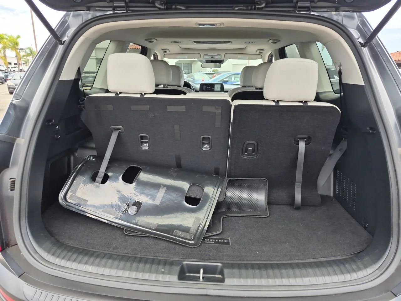 Certified Used 2022 Gravity Gray Kia S image 27
