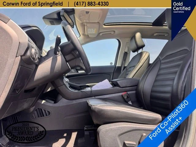 Used 2021 Lithium Gray Ford SEL image 12