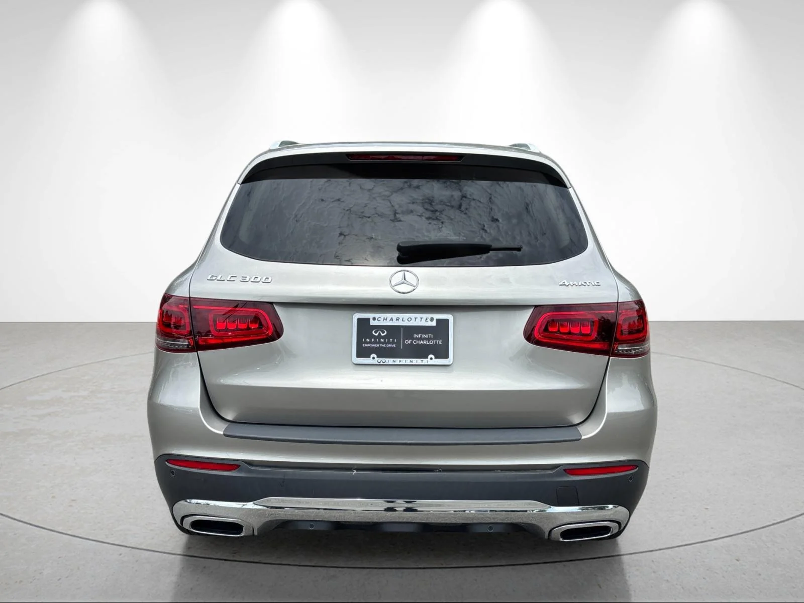 Used 2021 Mojave Silver Metallic Mercedes-Benz GLC 300 image 4