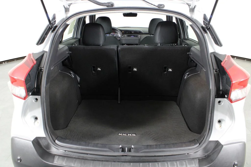 Certified Used 2020 Silver Nissan SV image 18