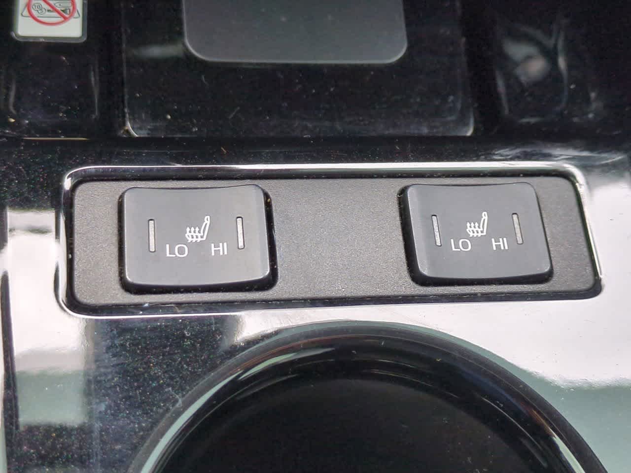 Certified Used 2021 Wind Chill Pearl Toyota Limited image 22