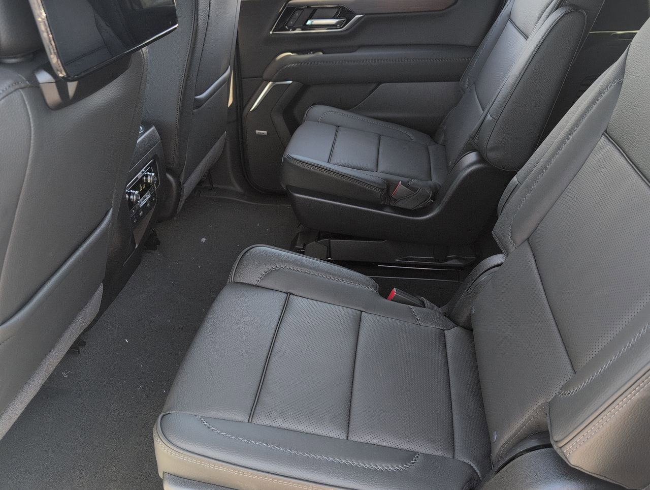 New 2026 Glacier White Tricoat GMC Denali image 26