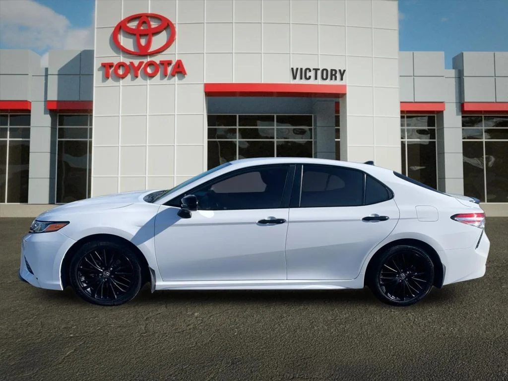 Used 2020 White Toyota SE Nightshade image 6