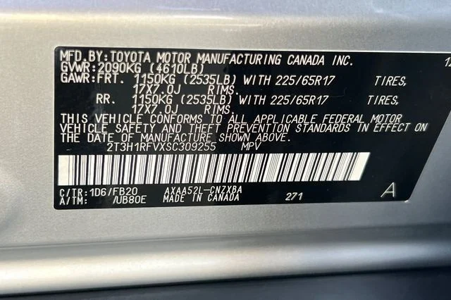 Used 2025 Silver Toyota LE image 34