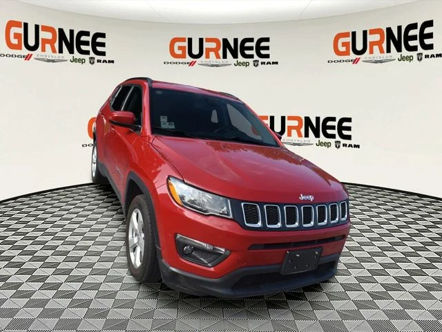 Used 2023 Black Jeep Laredo image 10