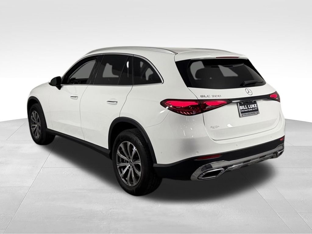 Used 2024 Polar White Mercedes-Benz GLC 300 image 8
