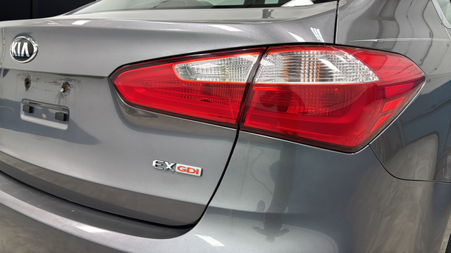 Used 2015 Graphite Steel Kia EX image 31
