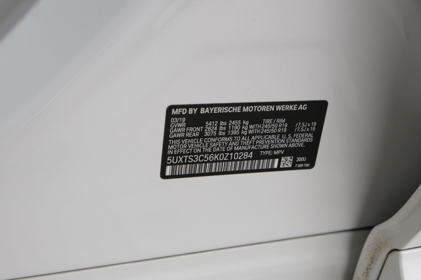 Used 2019 Alpine White BMW M40i image 34