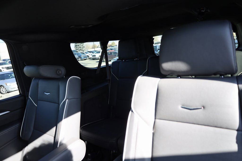 Used 2026 Vibrant White Tricoat Cadillac Sport image 18