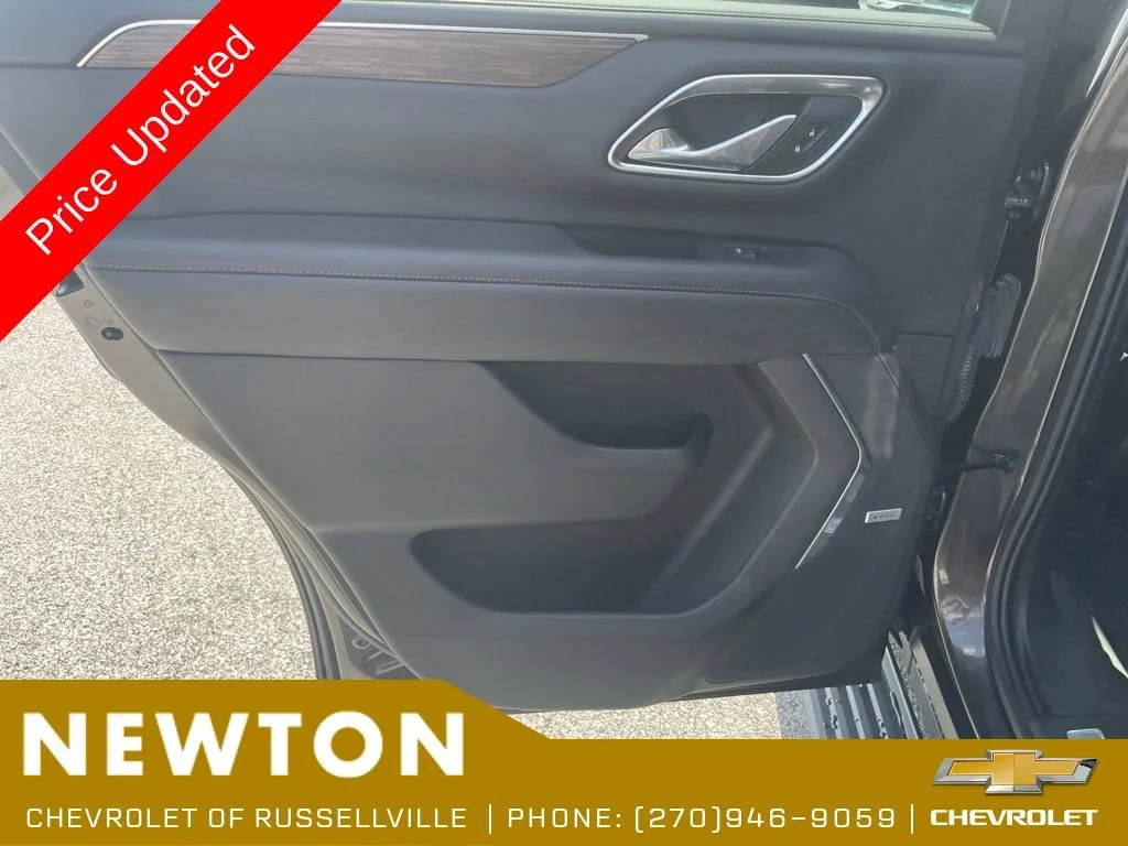 Used 2021 GRAYWOOD METALLIC Chevrolet High Country image 38