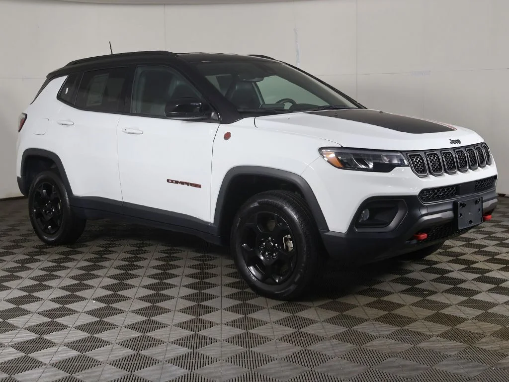 Used 2023 White Jeep Trailhawk image 44