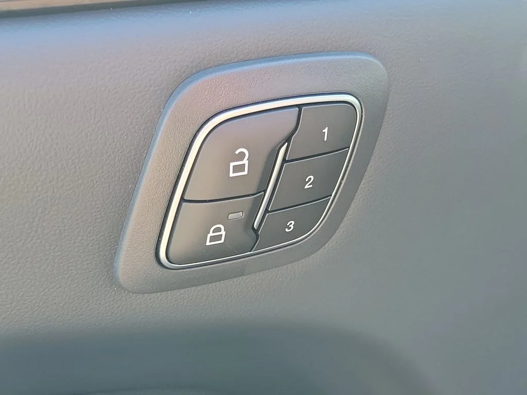 Certified Used 2024 Vapor Blue Metallic Ford Premium image 21
