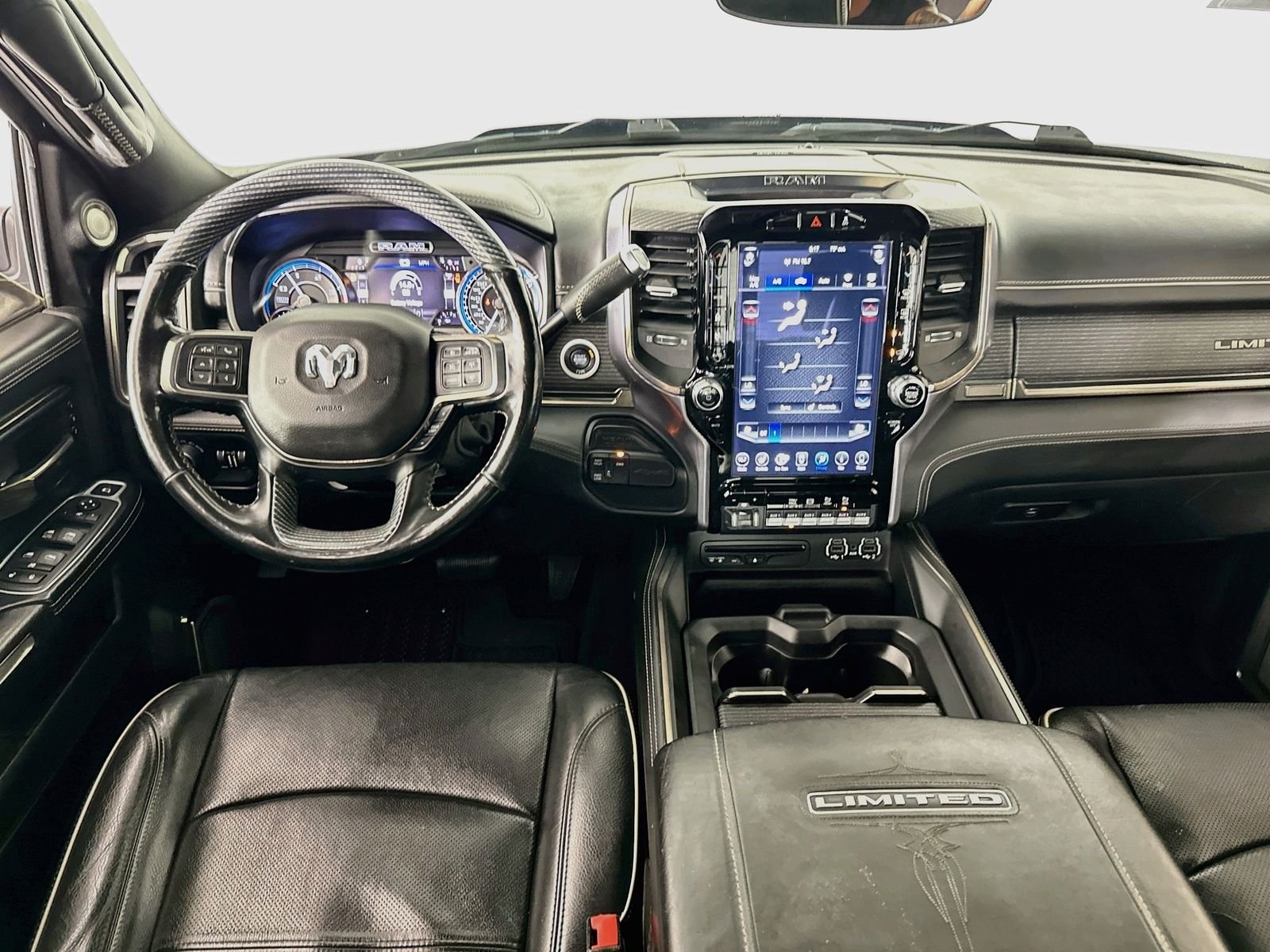 Used 2019 Diamond Black Crystal Pearlcoat Ram Limited image 22