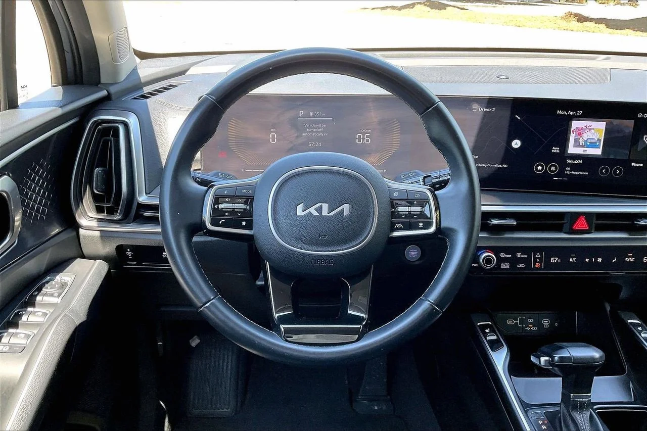 Certified Used 2024 Silver Kia S image 10