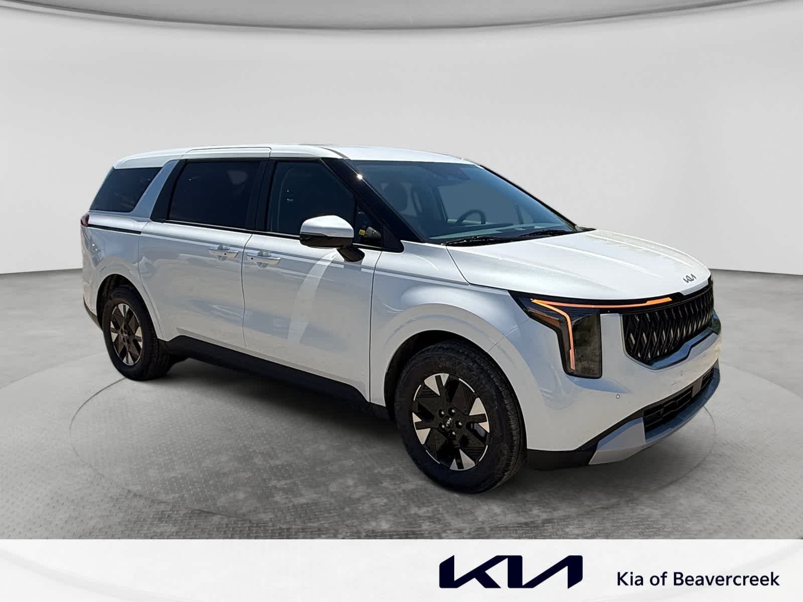 New 2026 Snow White Pearl Kia LXS image 3
