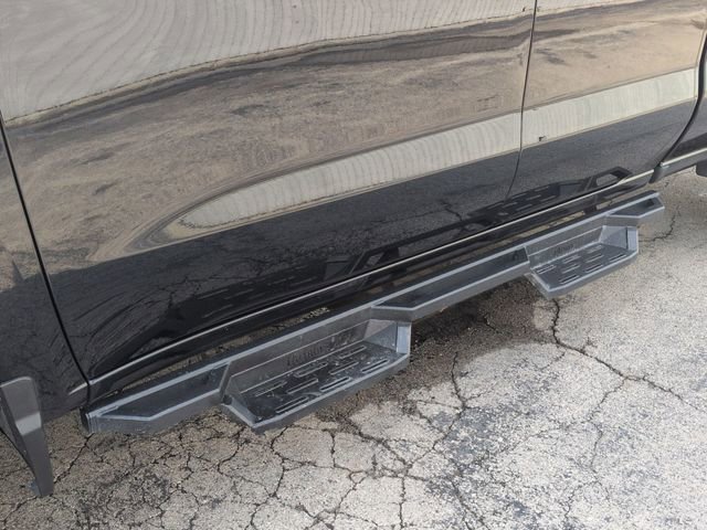 Used 2025 Black Chevrolet LT (2FL) image 37