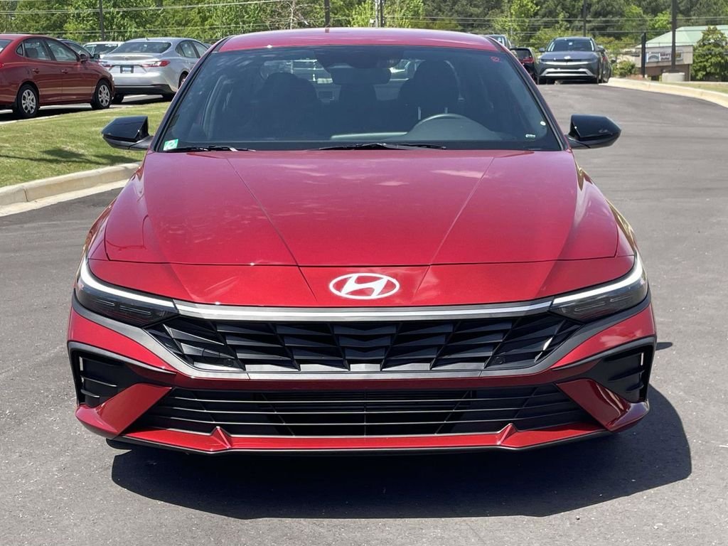 Used 2025 Red Hyundai SEL Sport image 5