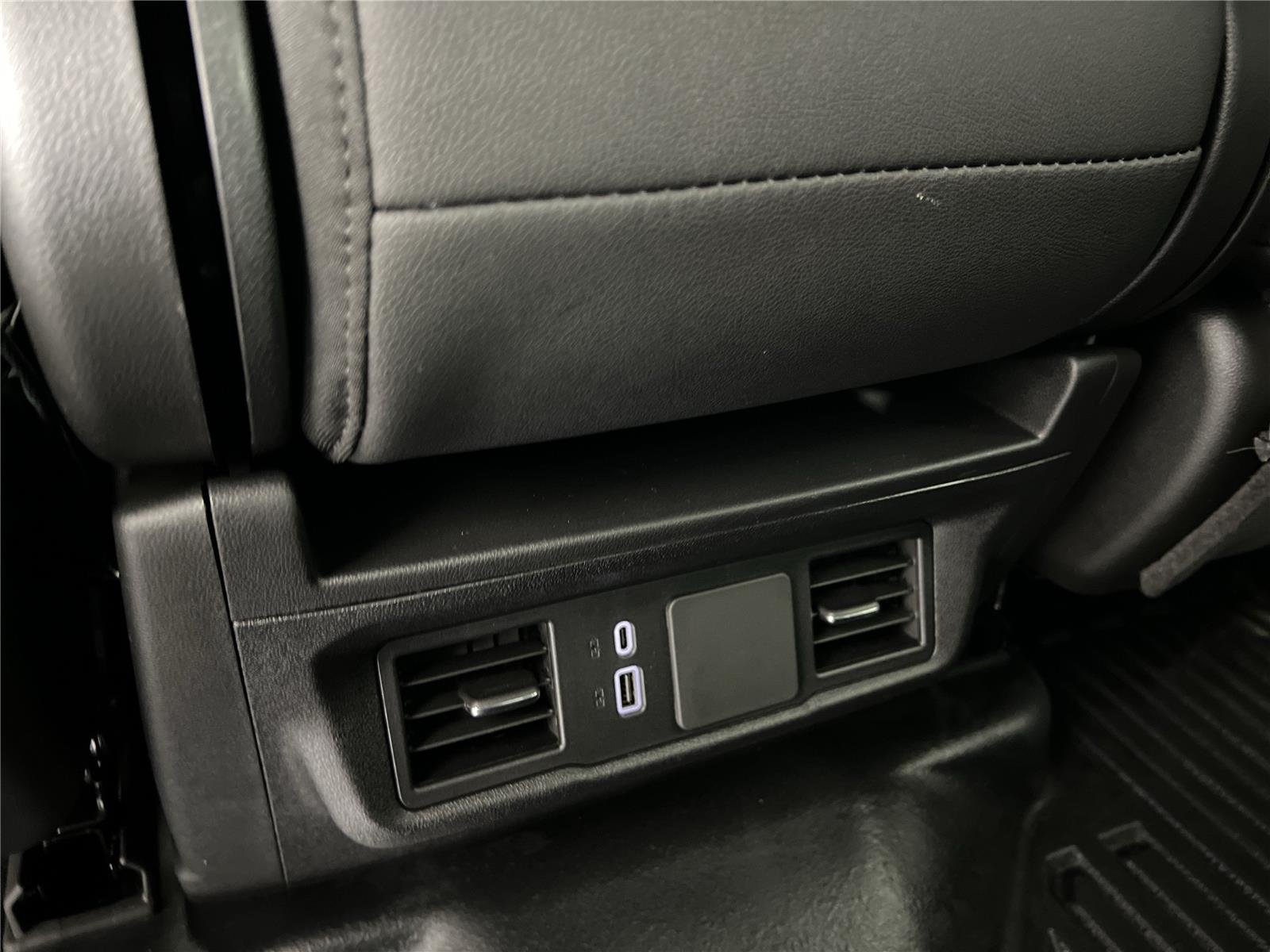 2026 GMC Sierra 2500HD Pro - Photo 19