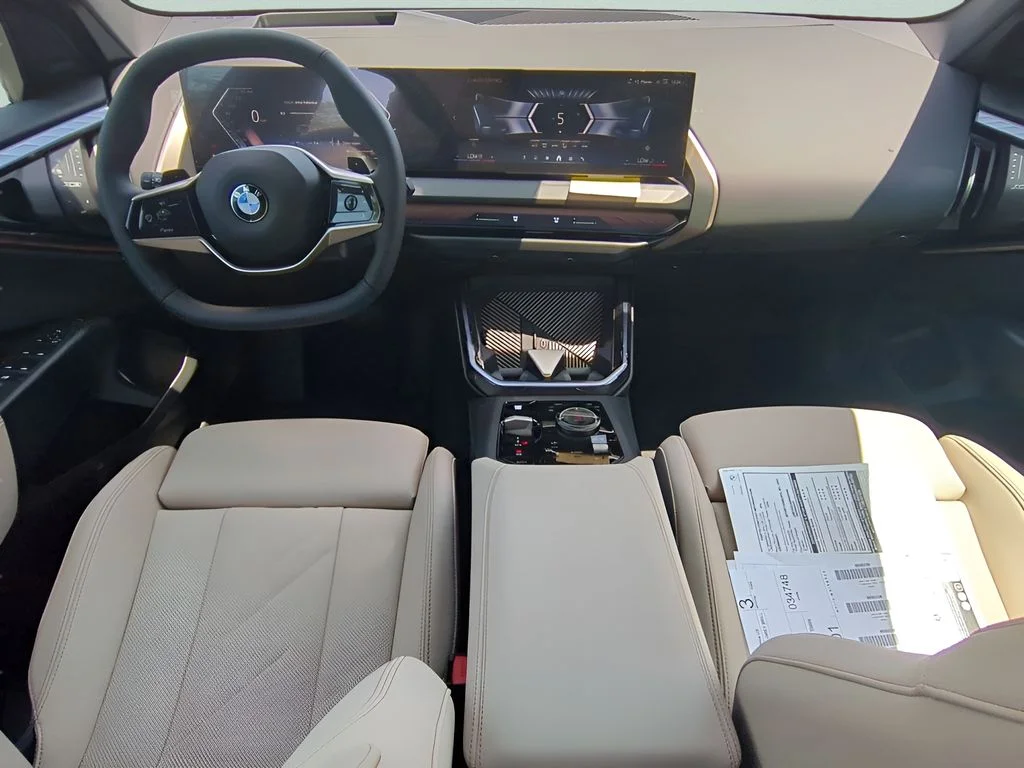 2025 BMW X3 30 - Photo 14