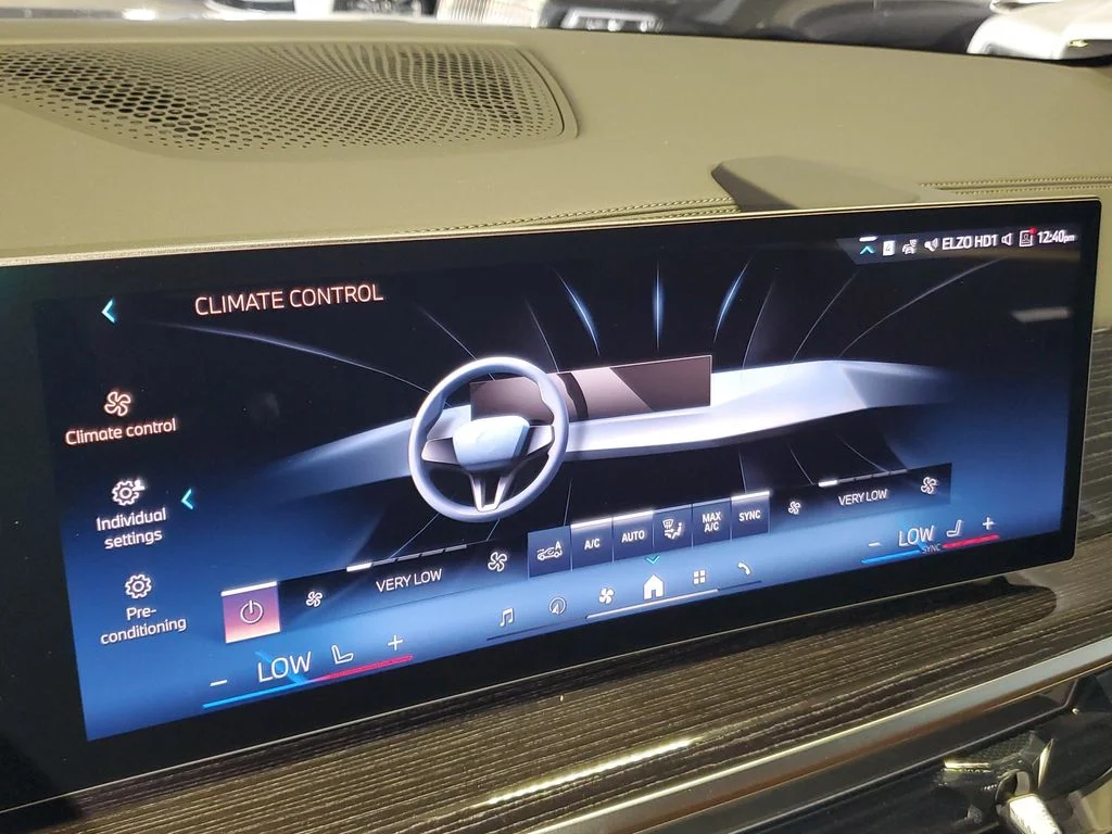 New 2026 Black Sapphire Metallic BMW sDrive40i image 21