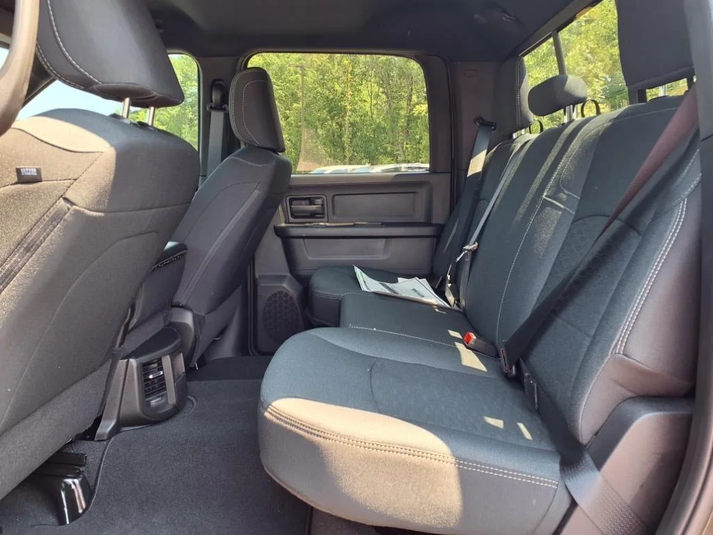 2025 RAM 2500 Tradesman - Photo 24