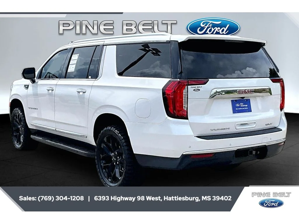 Used 2023 White Frost Tricoat GMC SLT image 2