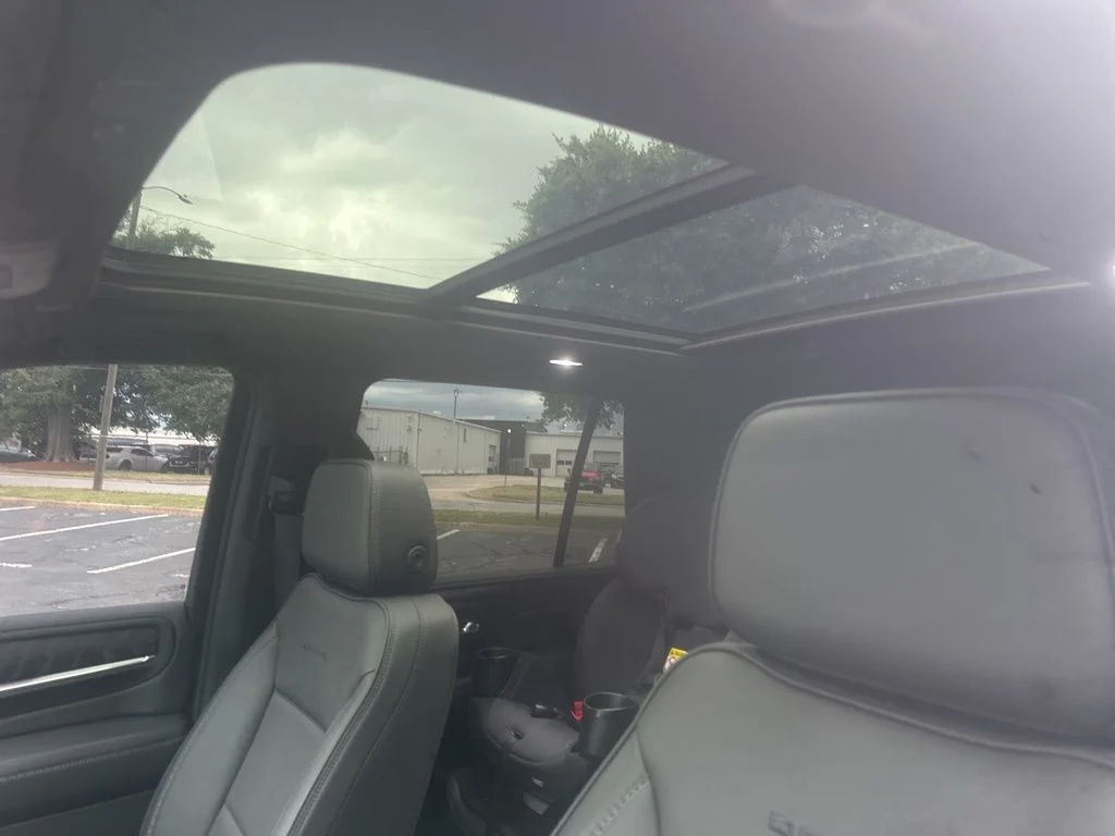 Used 2023 Blue GMC Denali image 10