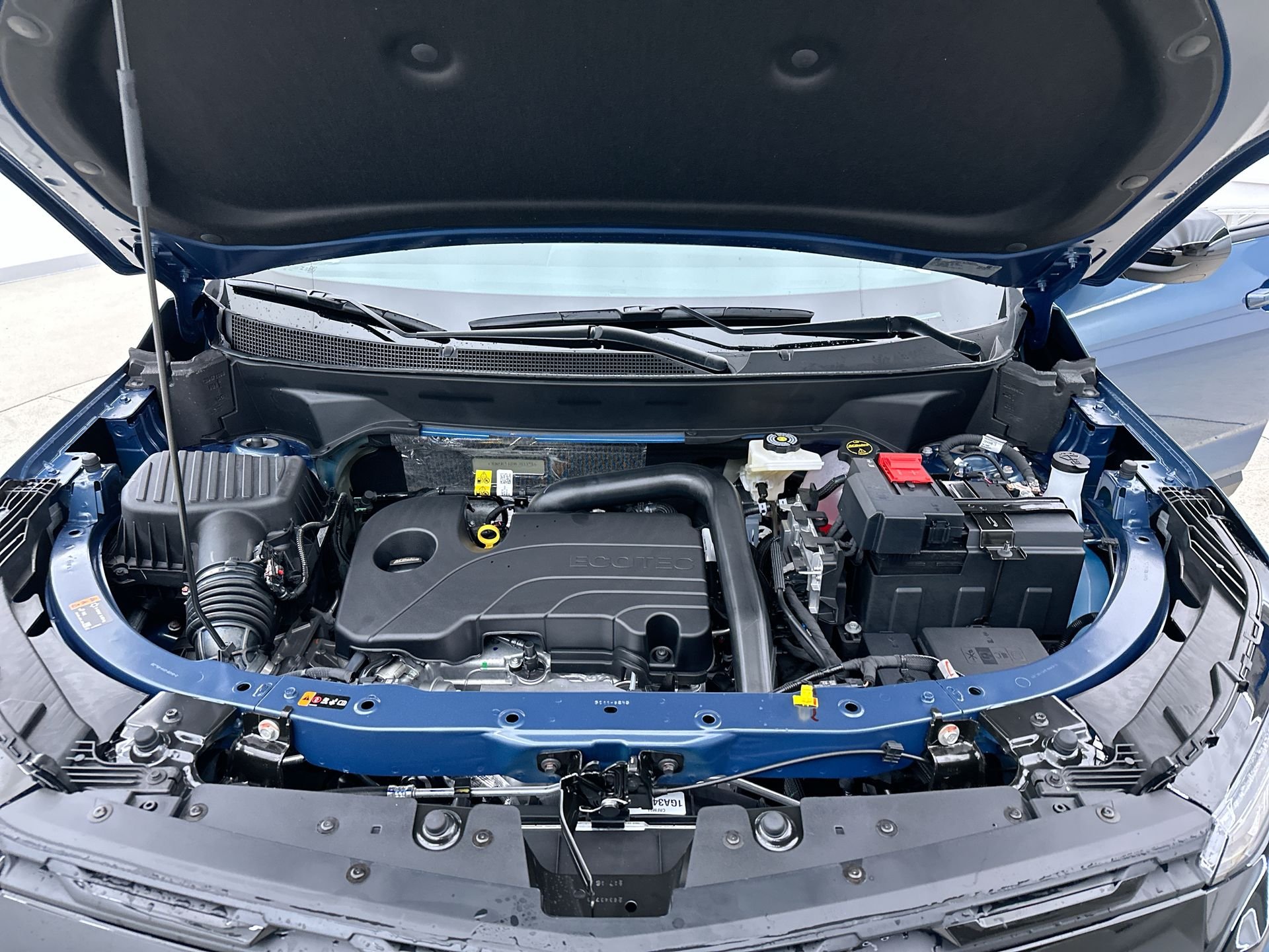 2027 Chevrolet Equinox LT - Photo 60