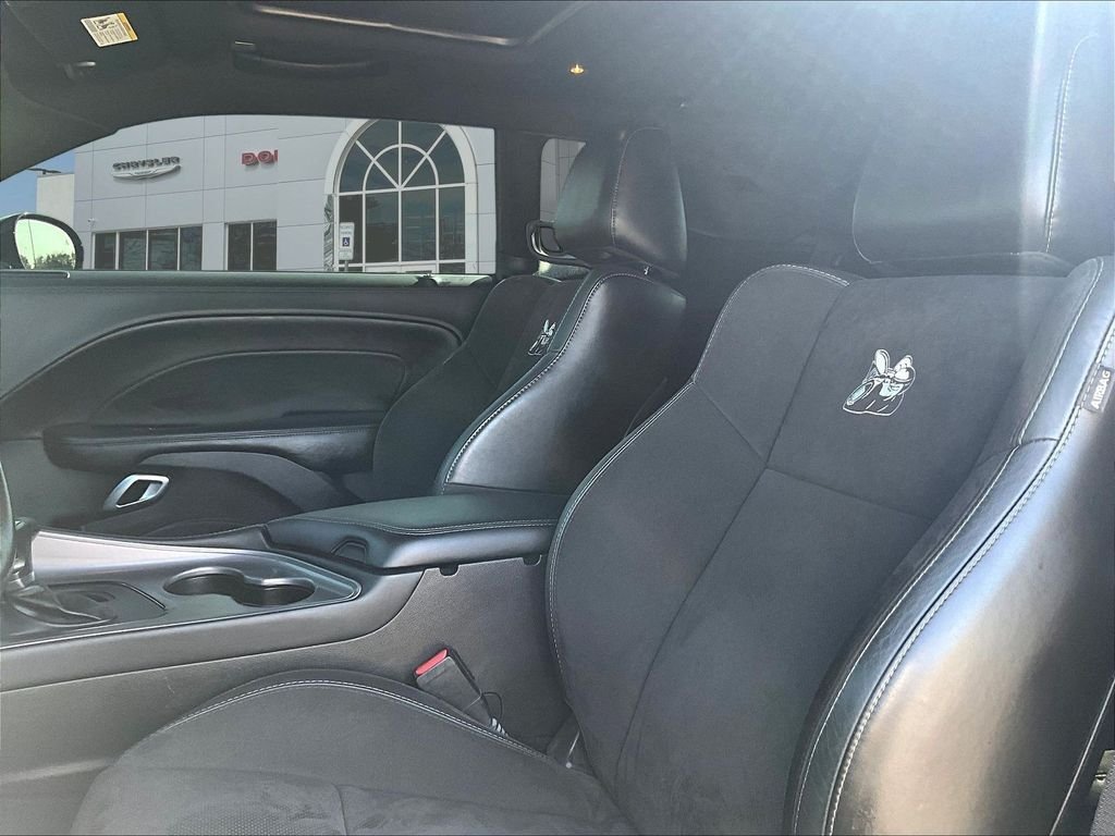 Used 2023 Black Dodge R/T Scat Pack image 25