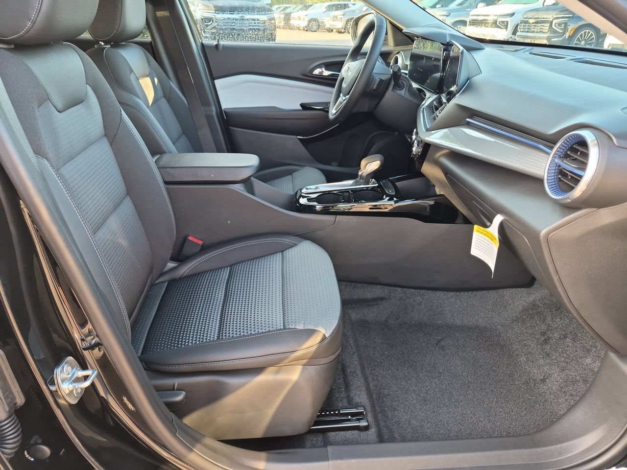 New 2026 Mosaic Black Metallic Chevrolet LT image 25