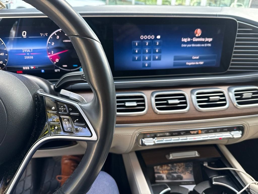 Certified Used 2024 White Mercedes-Benz GLE 350 image 4