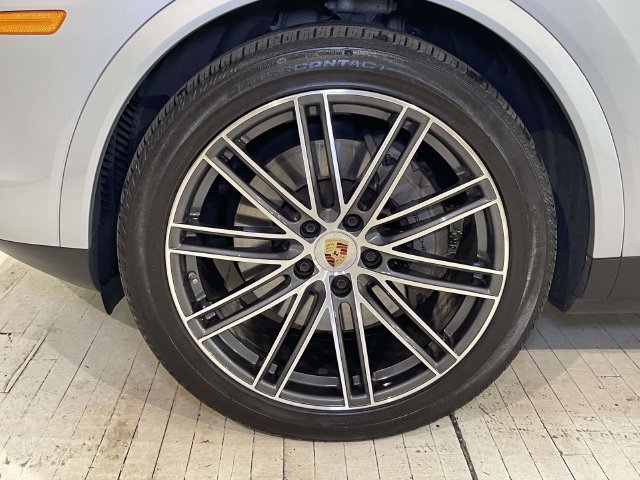 Used 2023 Silver Porsche S image 14