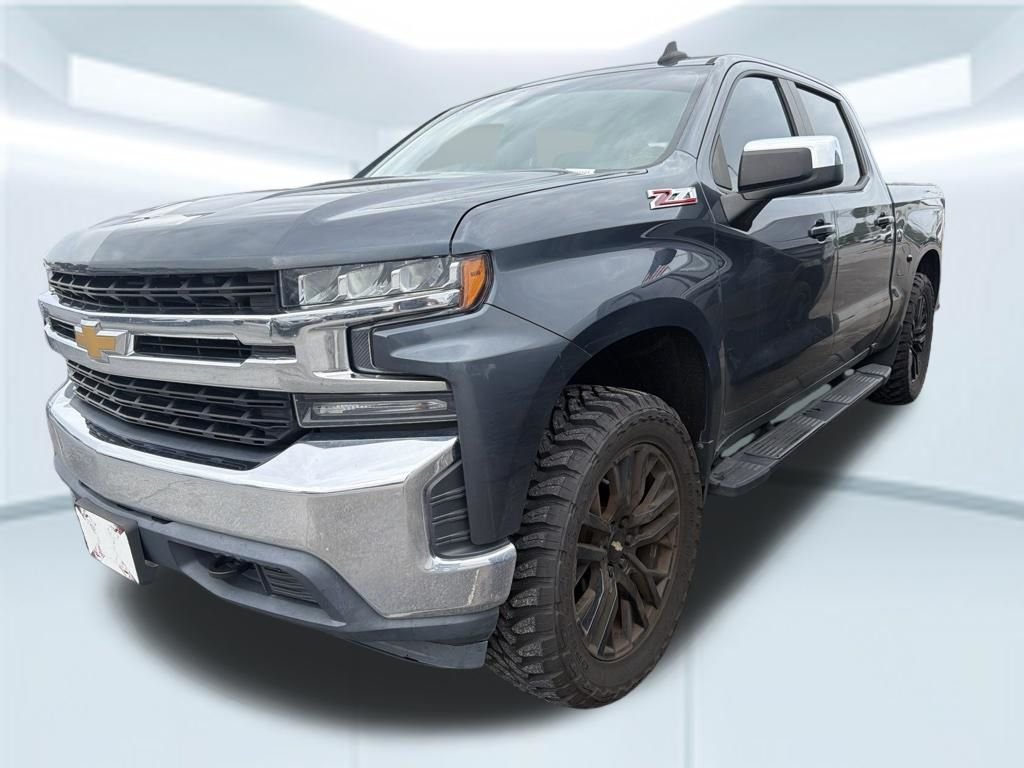 Used 2020 Gray Chevrolet LT image 4