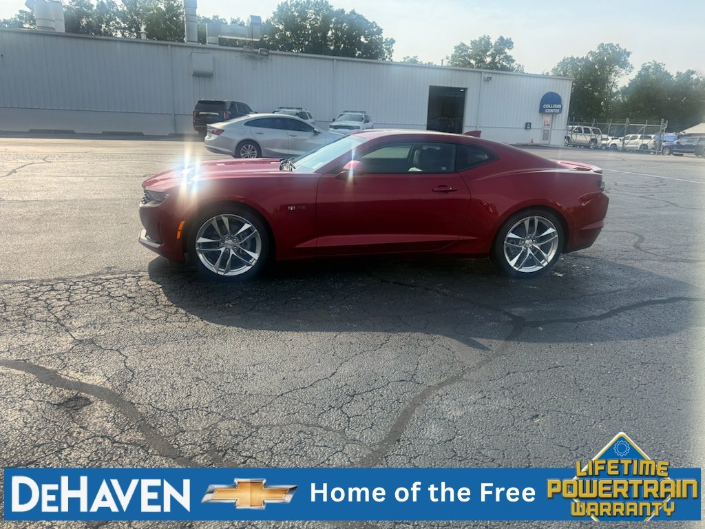 Used 2023 RADIANT RED TINTCOAT Chevrolet 2LT image 3