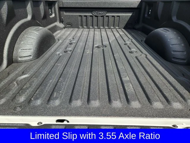 New 2026 Star White Metallic Tri-Coat Ford F-350® King Ranch® image 33