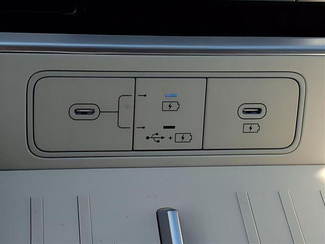 New 2026 White Hyundai SE AWD image 17