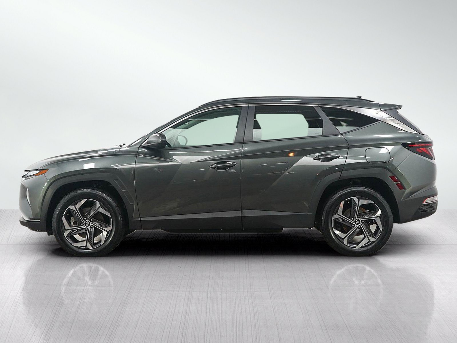 Certified 2024 Hyundai Tucson SEL with VIN KM8JBDD28RU148481 for sale in Minneapolis, Minnesota