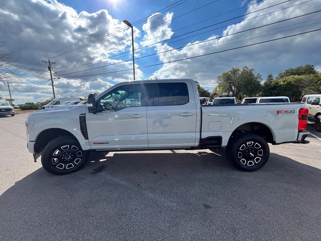 New 2026 White Ford Platinum image 4