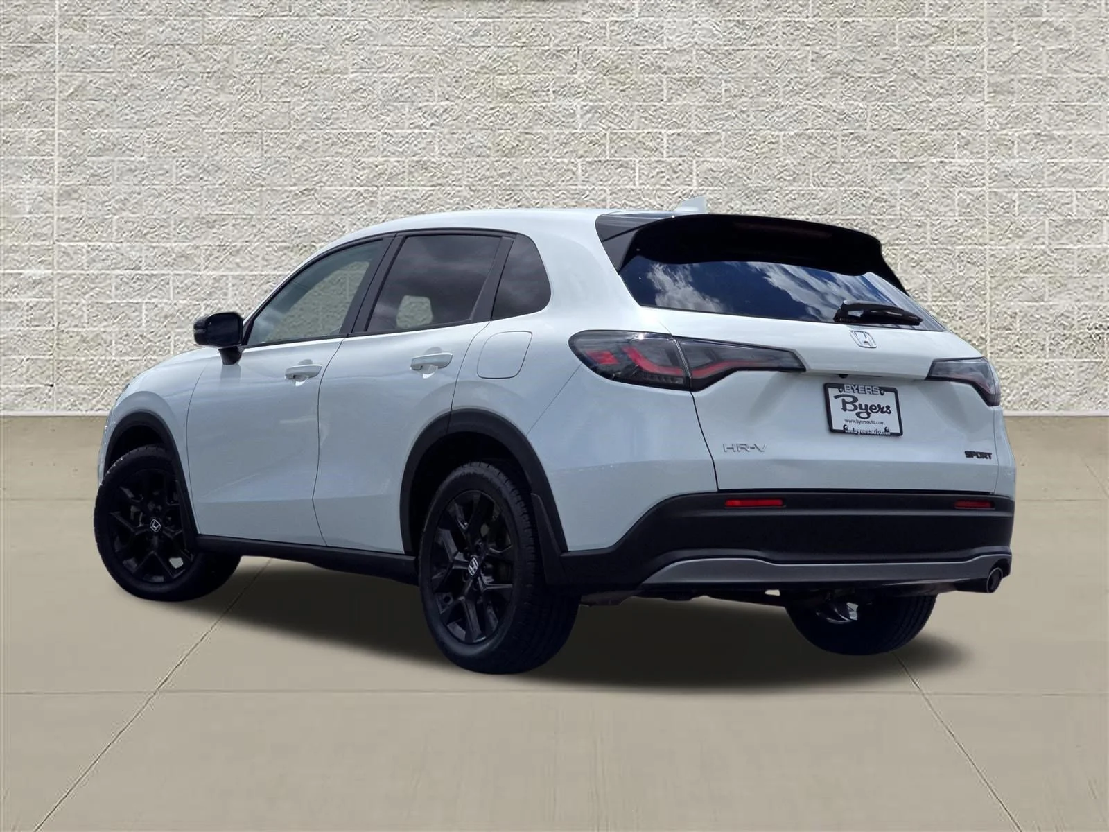 Used 2023 Platinum White Pearl Honda Sport image 5