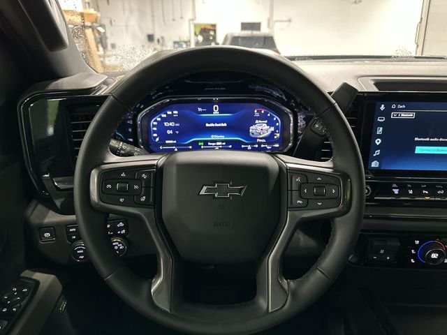 Used 2025 Gray Chevrolet ZR2 image 15