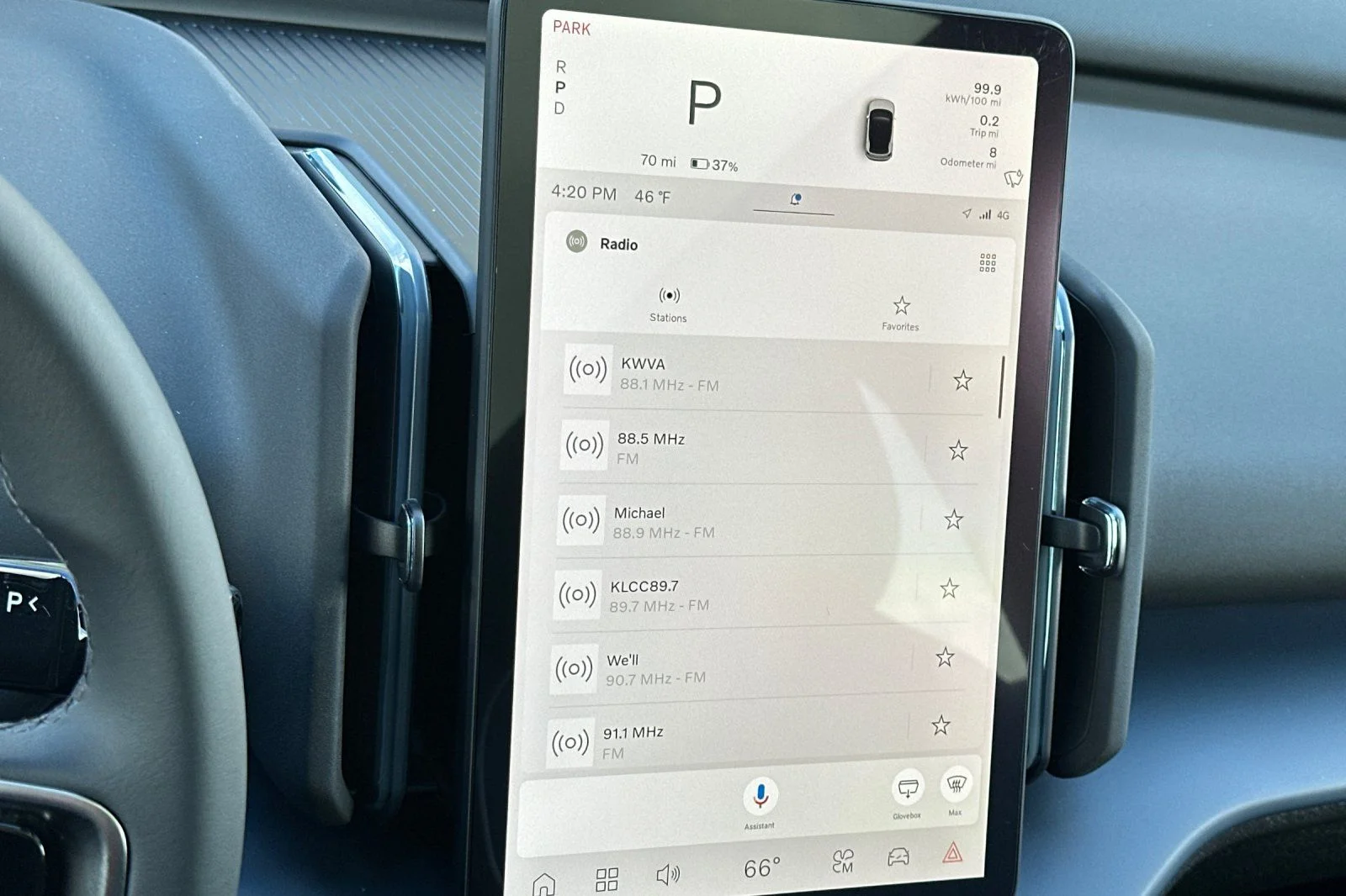 New 2026 Cloud Blue Volvo Plus image 17