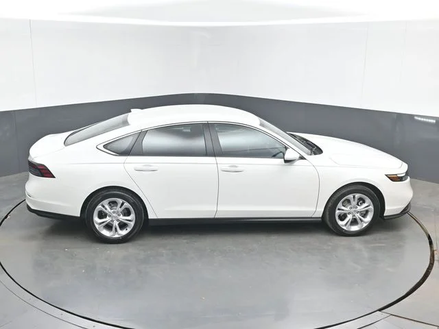 New 2026 Platinum White Pearl Honda LX image 42
