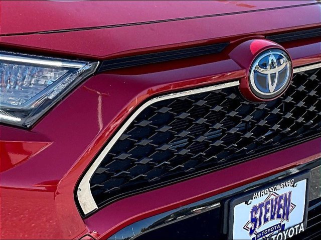 Used 2021 Red Toyota SE image 39
