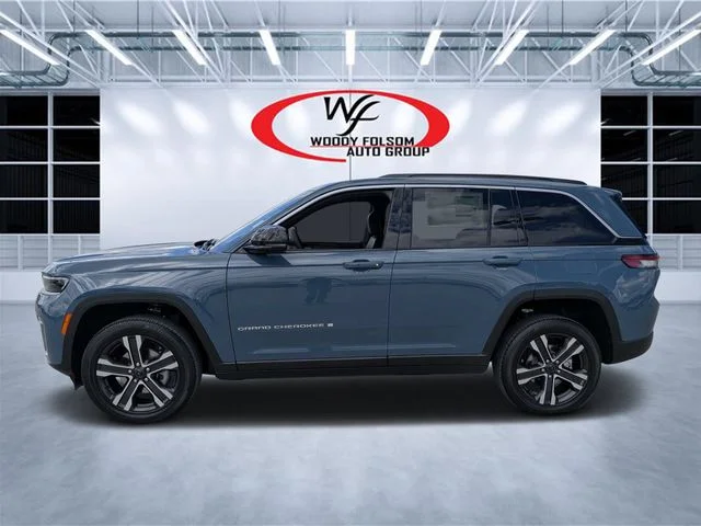 New 2027 Blue Jeep Limited image 6