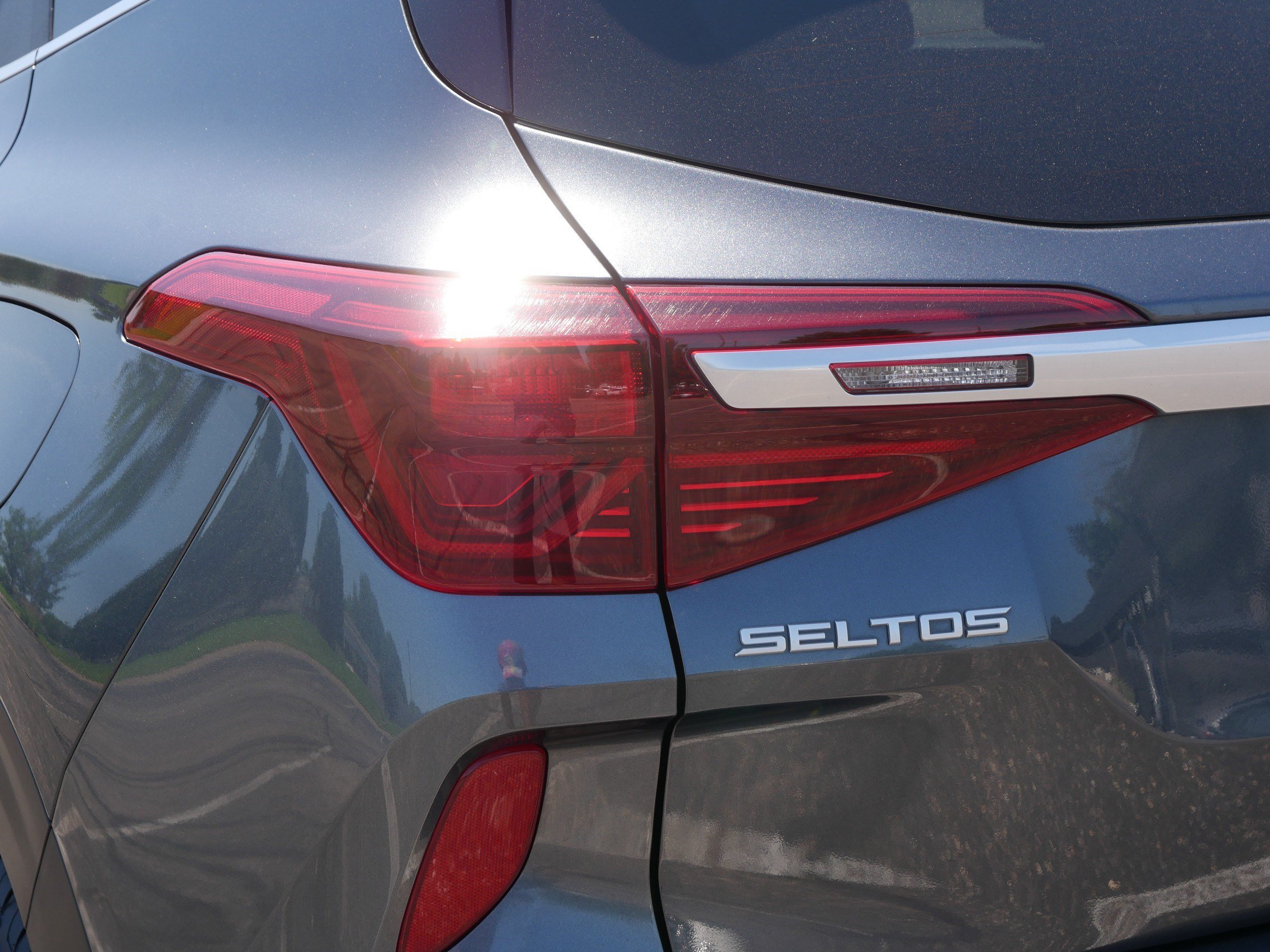 Certified Used 2023 Gravity Gray Kia S image 17