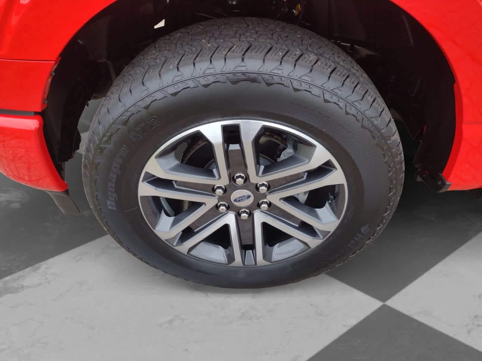 2023 Ford F-150 XL - Photo 8