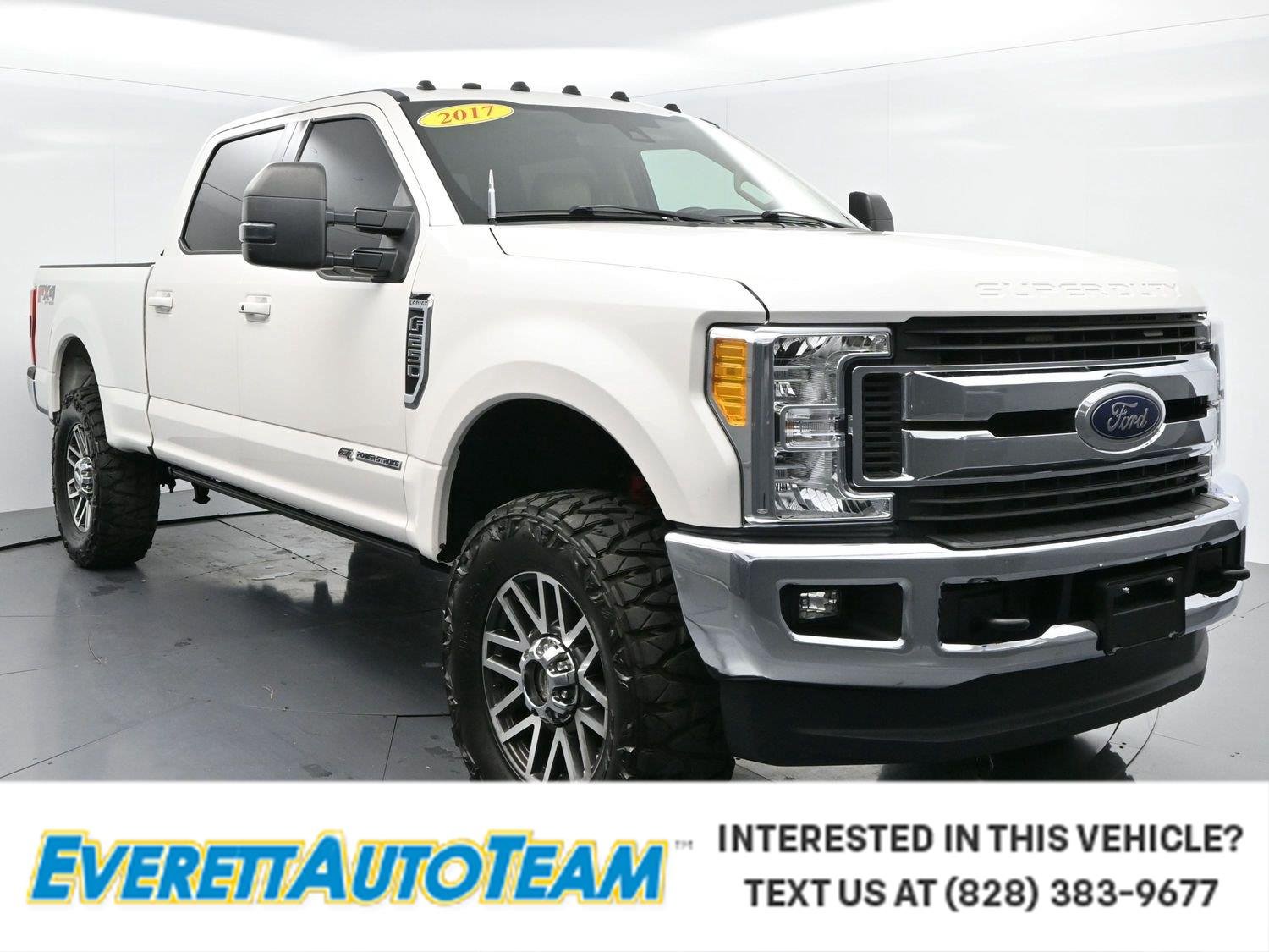 Used 2017 White Platinum Metallic Tri-Coat Ford Lariat image 1